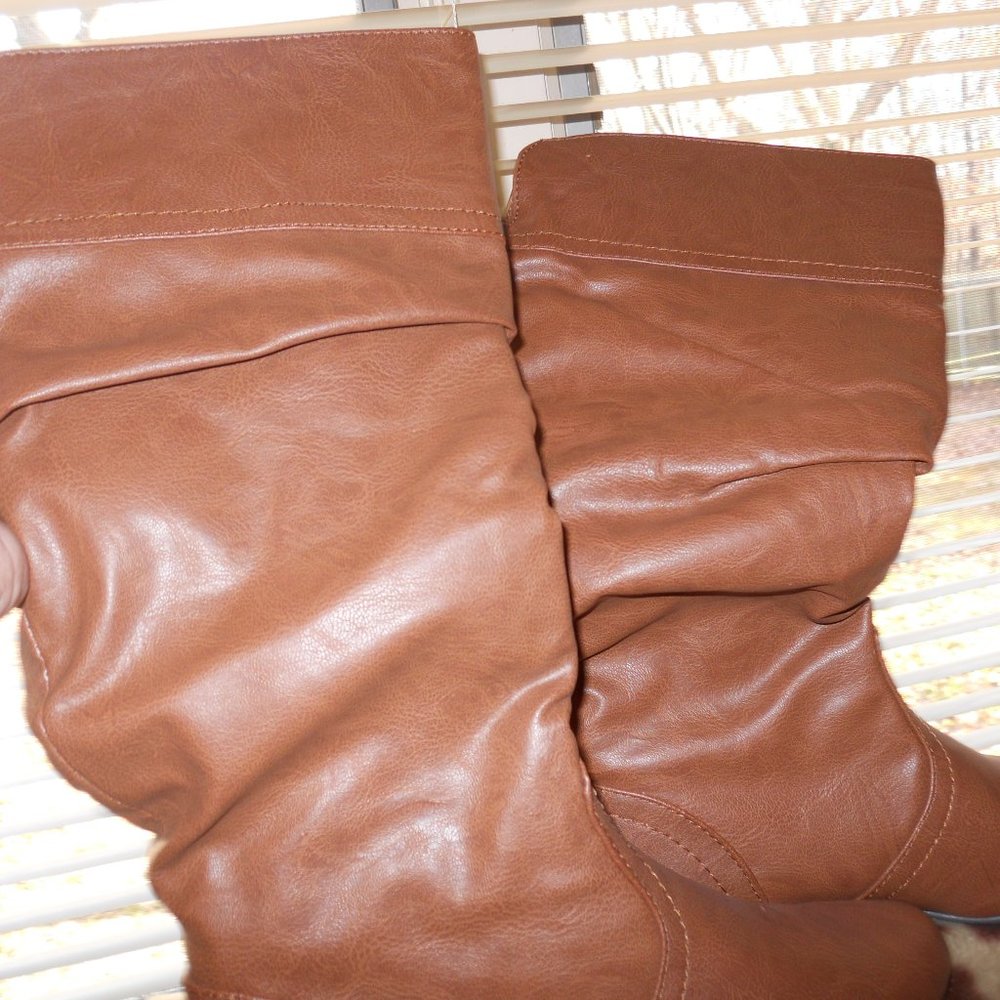 new tan low man made boots size 7